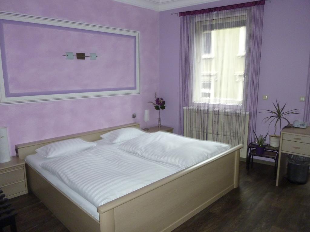 Achathotel Zum Schwan Idar-Oberstein Pokój zdjęcie